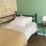 Domaine De Ludeye, D'hotes - Medoc Penzion