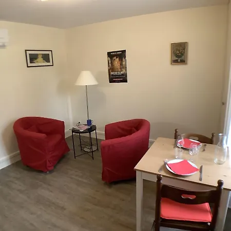 Domaine De Ludeye, D'hotes - Medoc Guest house